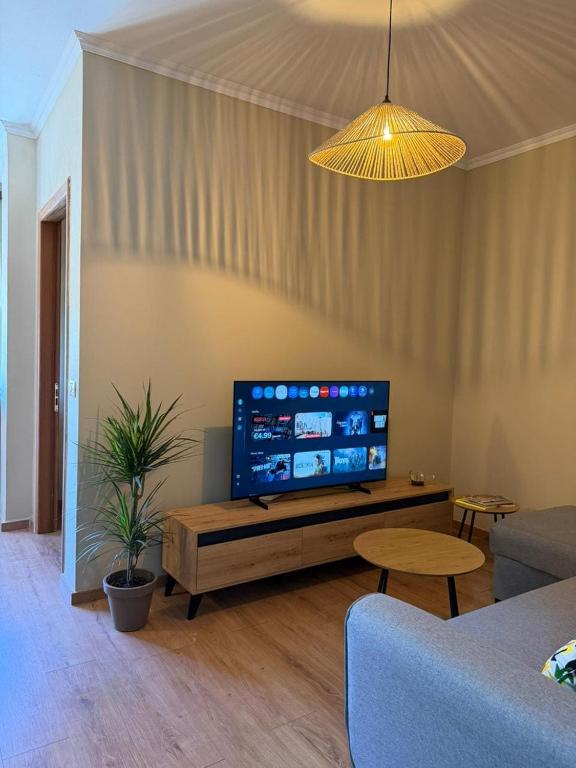 Cozy Beach Retreat - Bed and Breakfast Durrës