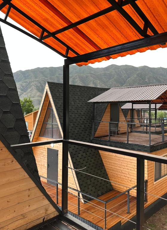 Tau Saty - Bed and Breakfast Saty