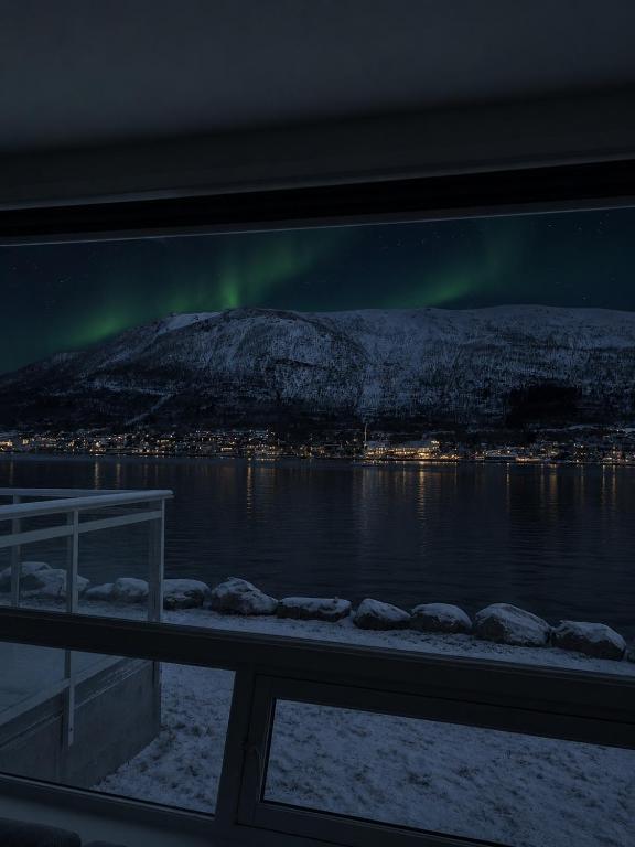 Sea & Aurora View Apartment - B&B Tromsø