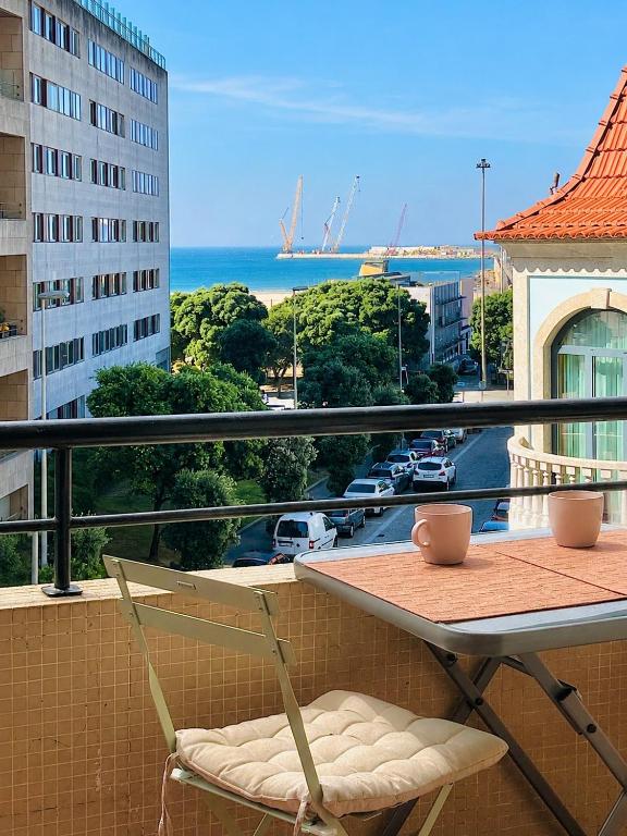 Casa Mar - Lindo apartamento com vista mar em Matosinhos no Porto - Chambres d'hôtes Matosinhos