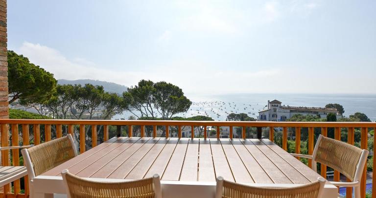 Panoramic Sea Views - B&B Calella de Palafrugell