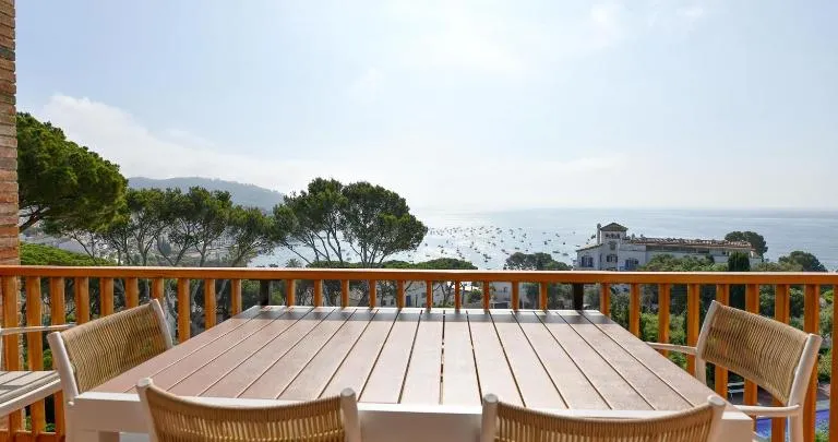 Panoramic Sea Views - B&B Calella de Palafrugell