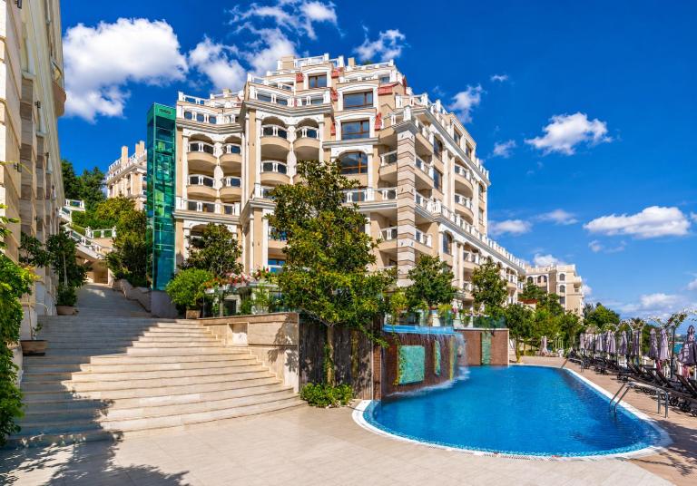 1BD Ap In La Mer Complex Private Beach And Pool - B&B Golden Sands