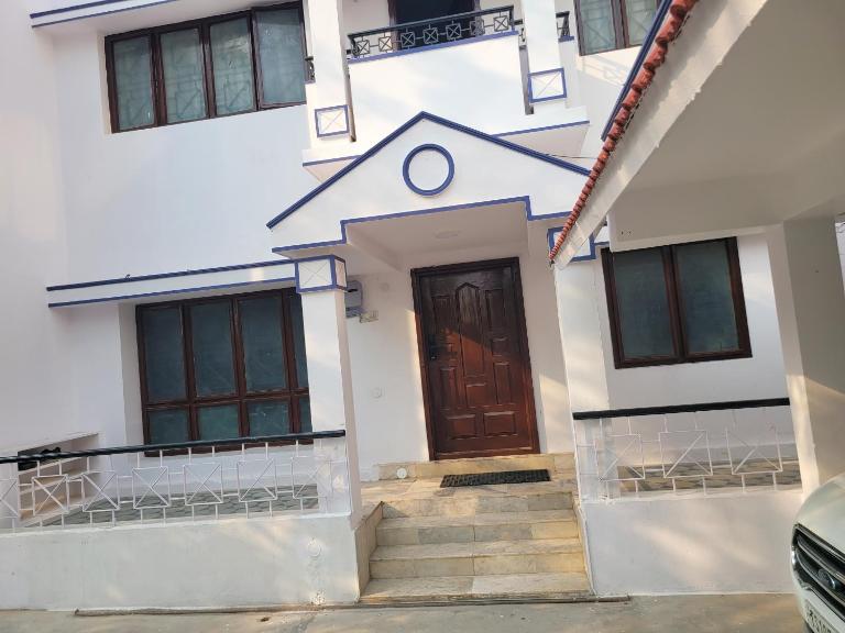 MAJESTIC MAHINDRA HILLS Heights -BR2 - B&B Secunderabad