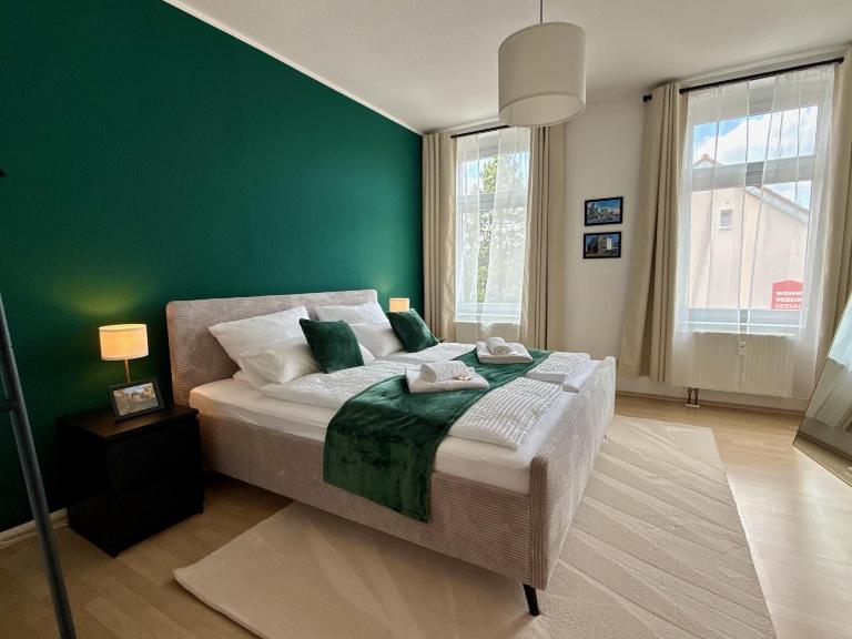 Stilvolles Apartment Eigenständiger Check-in - Ferienwohnung Dessau