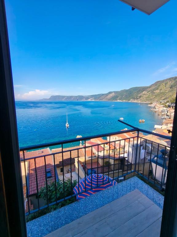 Scilla Chianalea Suite Mare2 - Chambres d'hôtes Scilla