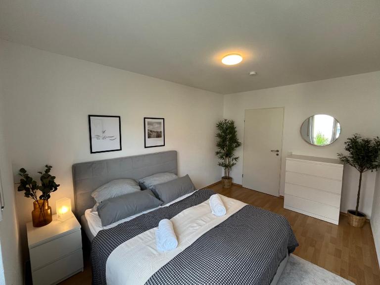 Modernes Apartment mit Balkon nähe Zentrum - Ferienwohnung Dresden