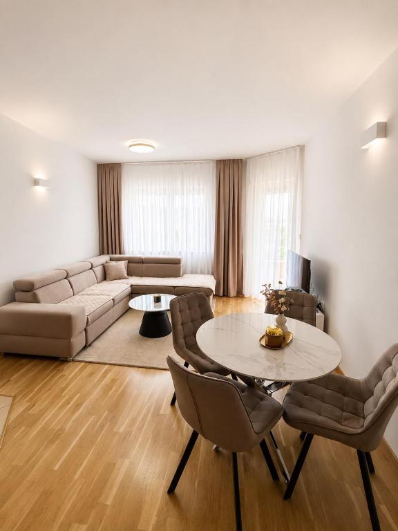 Apartment Marijanovic2 - B&B Siroki Brijeg