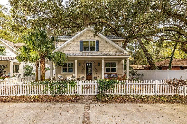 Oak Isle Cottage - B&B Saint Simons Island