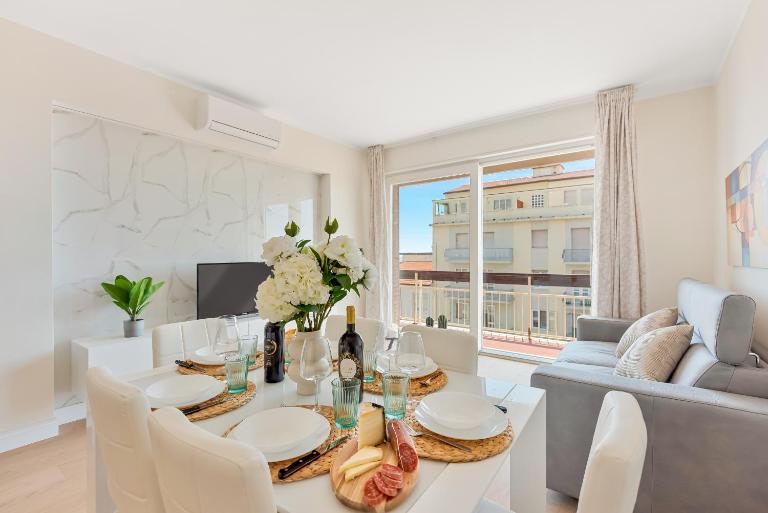 Wind of Sea Apartment - B&B Lido di Camaiore