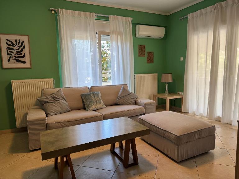 The Green Apple Stay - with free Parking - Ferienwohnung Thessaloniki