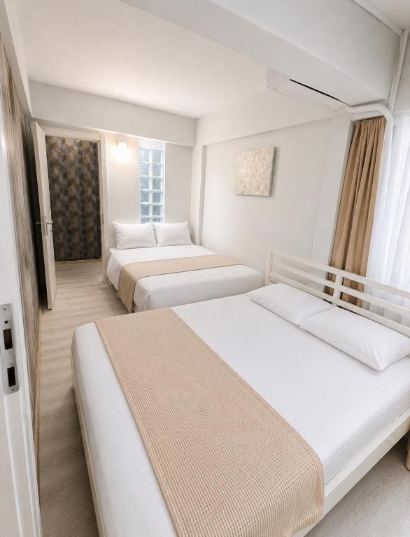 Luxury and Comfort in Central Alsancak Perfect for Groups or Families - Bed and Breakfast Izmir
