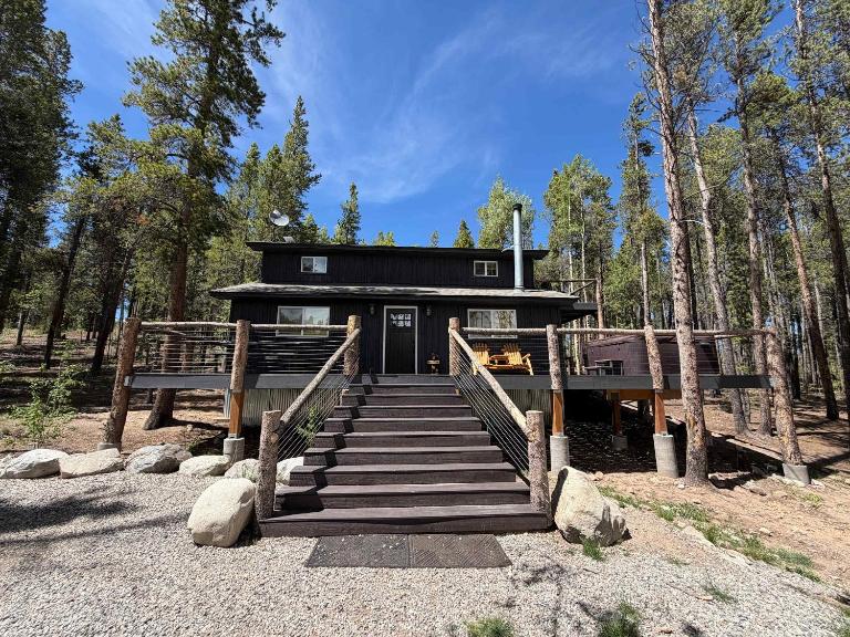 Mountain Cabin wHot Tub & Washer Dryer - Chambres d'hôtes Fairplay
