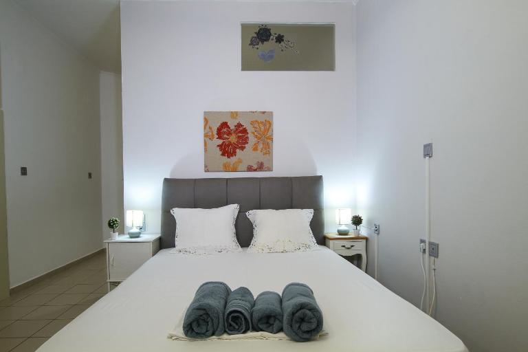 Pyrgos Modern Studio - Close to Ancient Olympia - Chambres d'hôtes Pýrgos