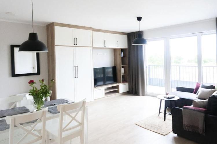 Large Coastal Apartment for 3 with Balcony - Ferienwohnung Dziwnów