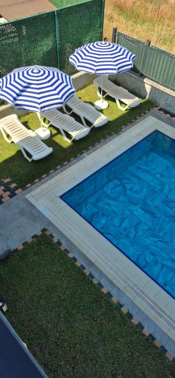 Denis House havuz sauna ve jakuzi hadi gelin - B&B Belek