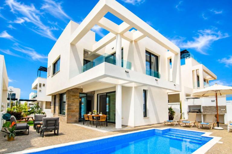 Villa Queen Isabella - B&B Protaras