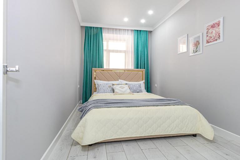Alpamys Golden Stay - B&B Astaná