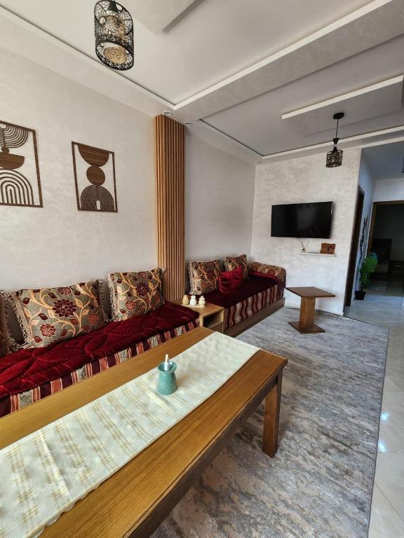 Modern 2BR in Central Martil Near Beach - B&B Martil