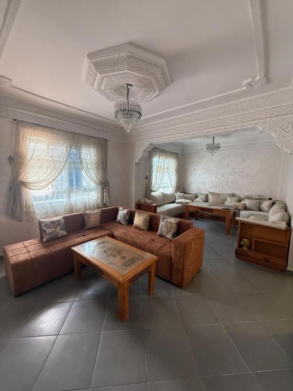 Stylish 2-Bedroom Appartement Near Anza Beach - B&B Agadir