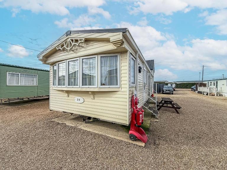 6 Berth Pet Friendly Caravan In Hunstanton By The Beach Ref 13001L - B&B Hunstanton