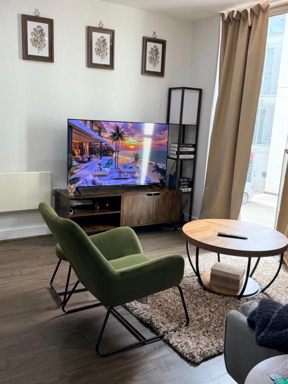 Cozy One bedroom with Free Underground parking in Mailbox Birmingham city - Chambres d'hôtes Birmingham