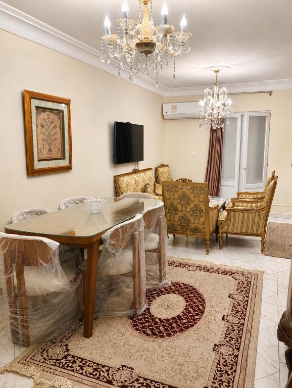شقة8 - Ferienwohnung Alexandria