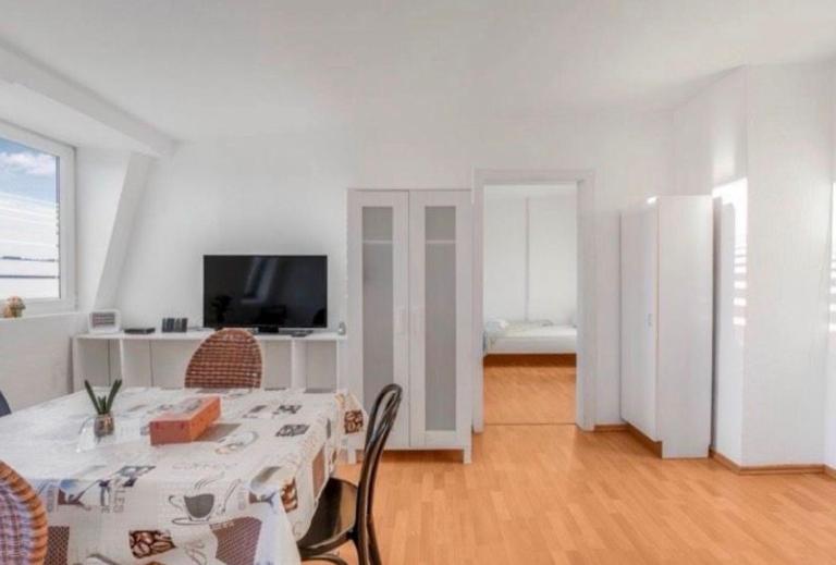 ideale Messe Apartment l 6 Einzelbetten l Zentrale Lage - Bed and Breakfast Hannover