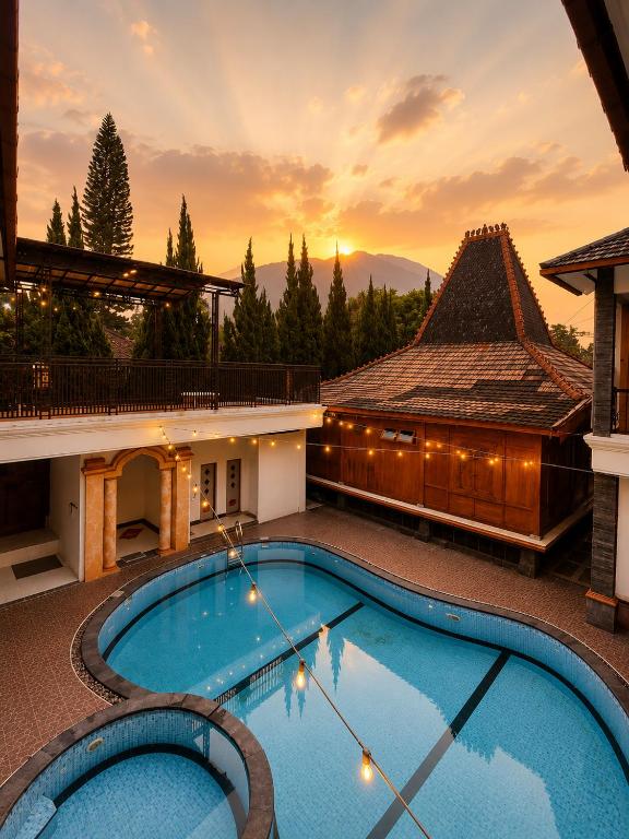 Sorana Hanjawar - Hotel, Pool & Joglo Near Sate Hanjawar - Chambres d'hôtes Cinengah Girang
