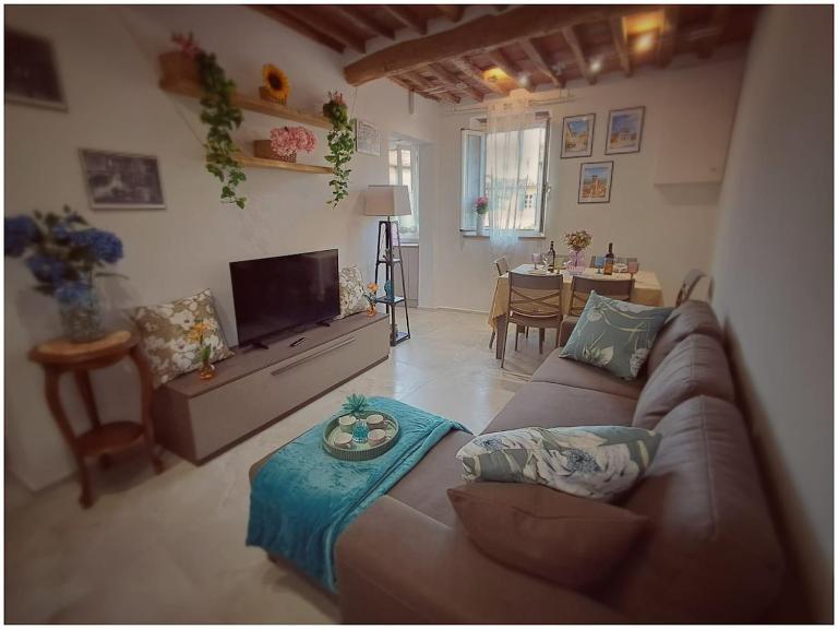 Nel cuore dell'Anfiteatro Romano di Lucca - Bed and Breakfast Lucca