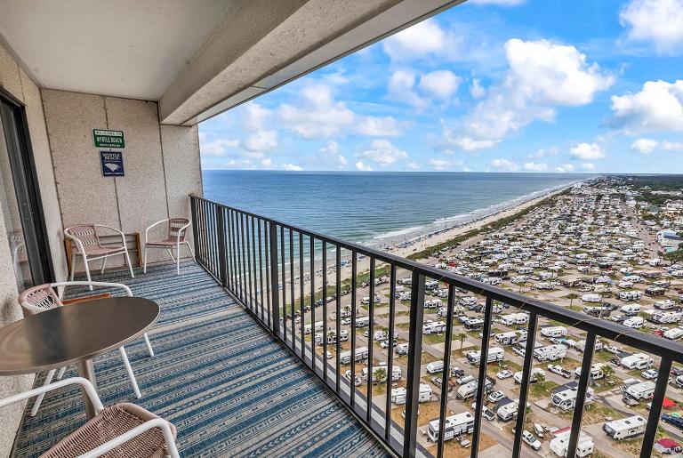 Updated Ocean View Escape Pools Beach Access - B&B Myrtle Beach