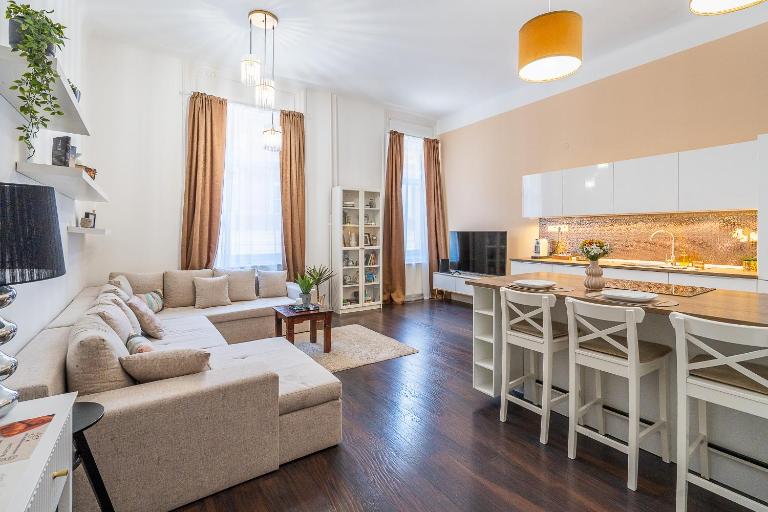 L&O Residence Gold - B&B Debrecen