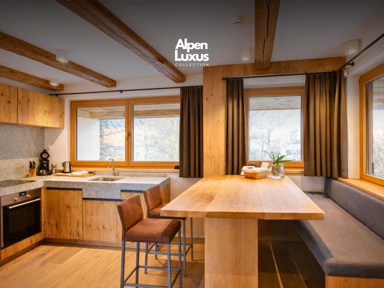 RACING Suite - Terrace & Sauna Access - B&B Kleinboden