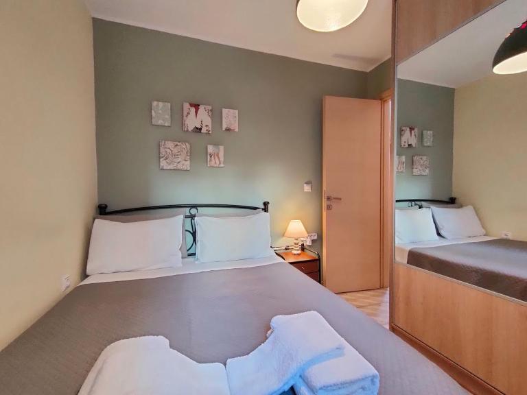 Modern House in Mytilene Center - Chambres d'hôtes Mytilène