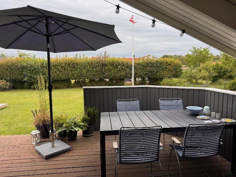 Cosy Summer House At Kobæk Strand - B&B Skælskør