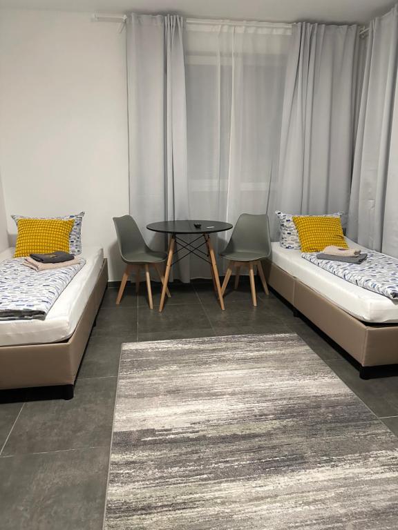 Gemütliches Doppelzimmer Gemeinschaftsbad - Ferienwohnung Dingolfing