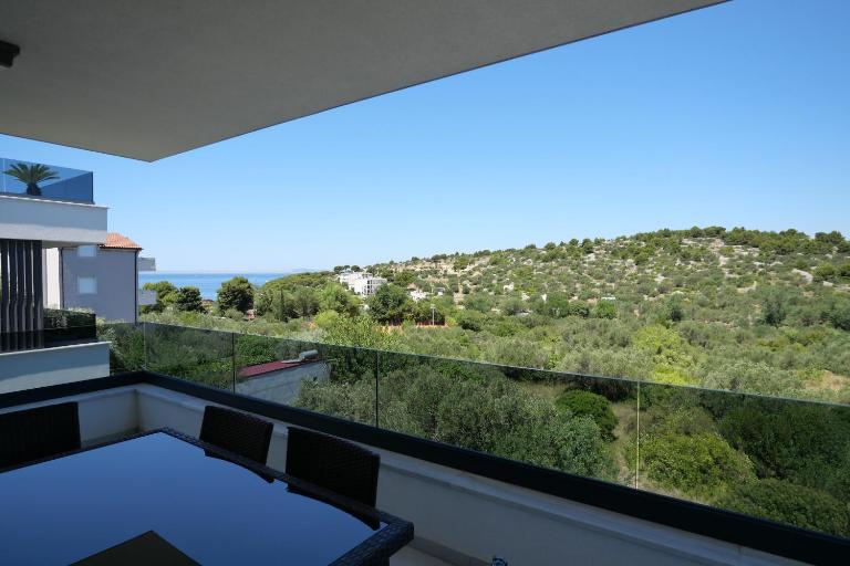 Slanica Beach Apartment with 3 bedrooms ID 225 - B&B Murter
