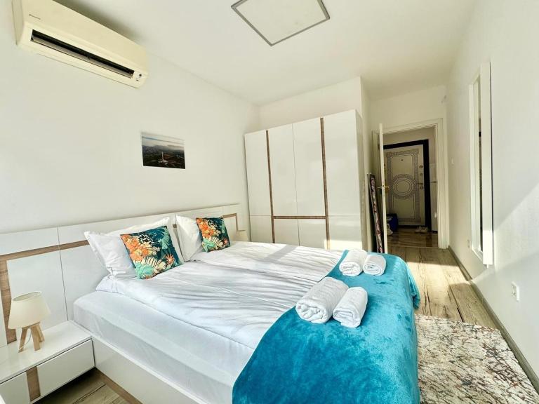 Cozy 1-Bedroom Central Flat - B&B Sofia