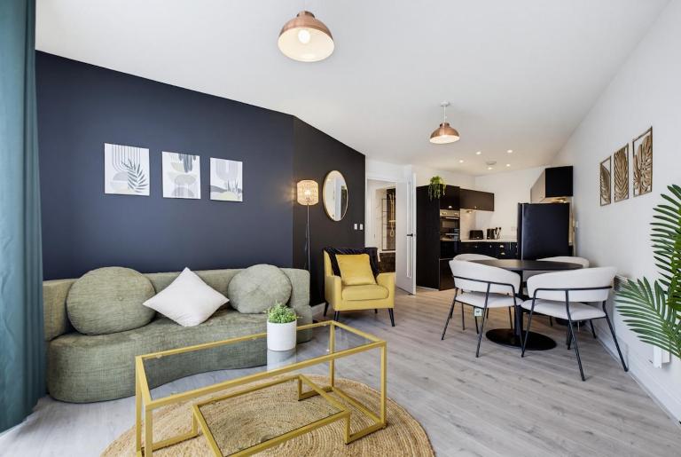 Serenity 2 Bedroom Apartment- City Centre - B&B Birmingham