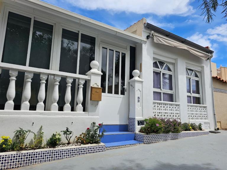 Casita Mona en La Marina - B&B San Fulgencio