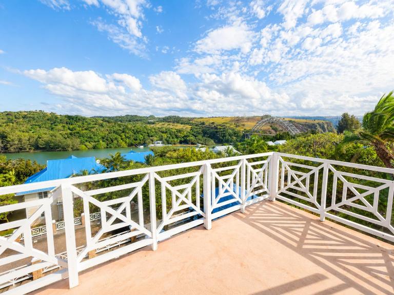 38 Montego Bay - B&B Port Edward