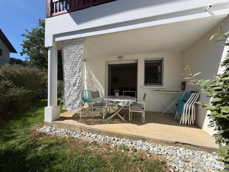 L'écrin de Mendi Alde - Piscine Collective - B&B Kanbo