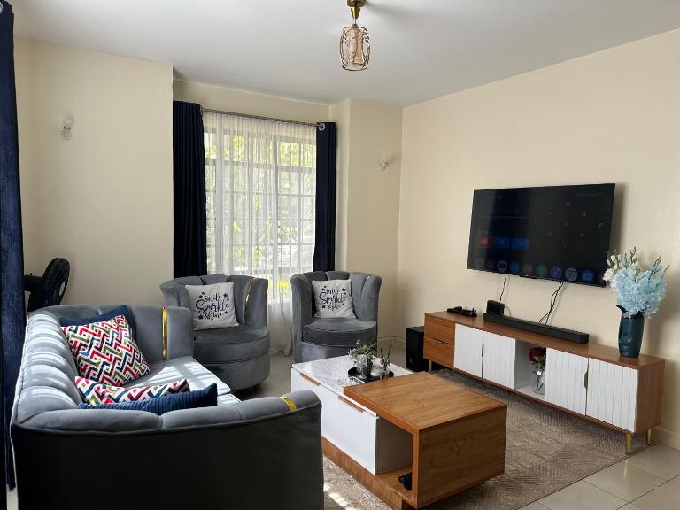 CJ Suites - Executive 2Br Near JKIA and SGR - B&B Nairobi