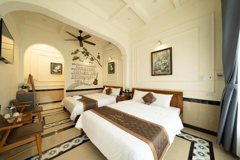XaTa Lake Homestay by Lotus Serenity Pond - Bed and Breakfast Thôn Kim Long
