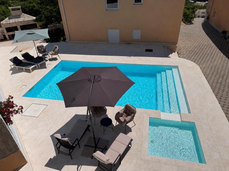 Ventana Pool Apartments - Stara Novalja - Bed and Breakfast Stara Novalja