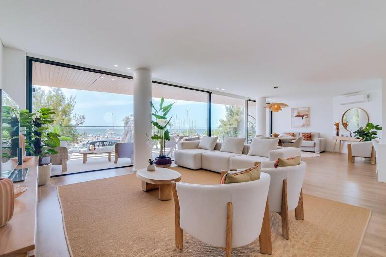 Marina Horizon - 2BR Contemporary Retreat l Olhão - Ferienwohnung Olhão