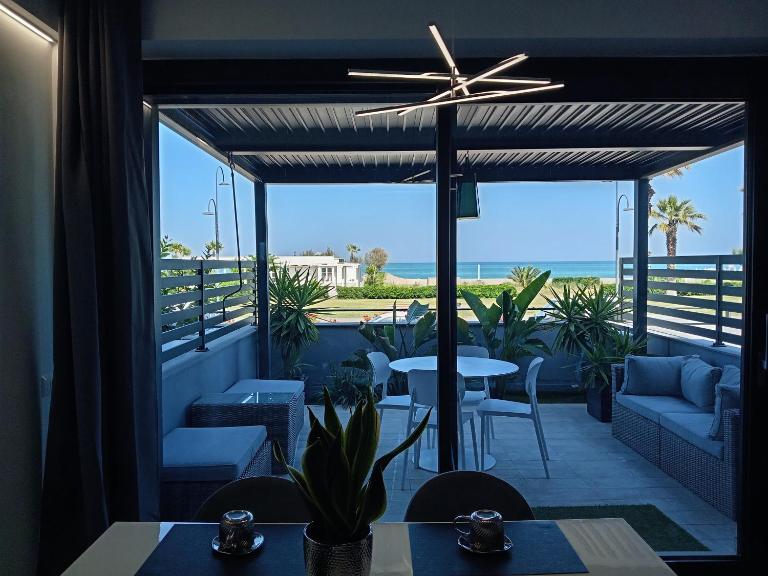 SUITE CONTI 36 terrazza sul mare 2lettini e ombrellone - B&B Porto Sant'Elpidio