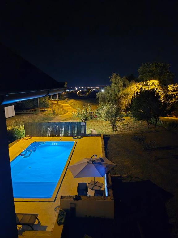 Familyway Croatia Kids Friendly Family villa with privat Pool 50 m2 Slavonski Brod - Bed and Breakfast Slavonski Brod