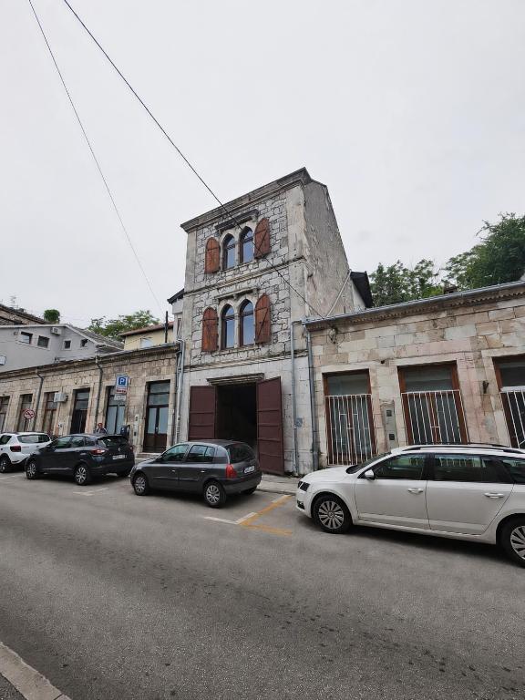 Stone Tower - Entire House with Old Bridge View - Ferienwohnung Mostar