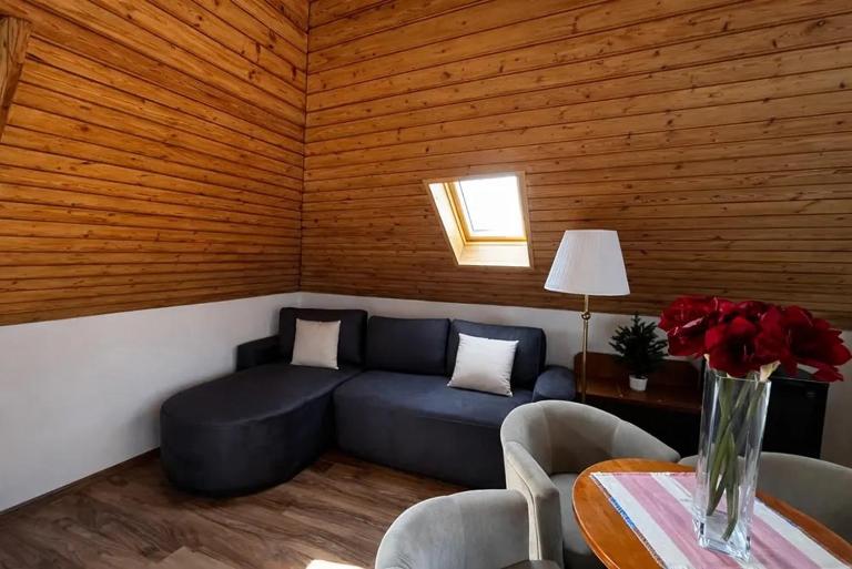 Gondűző Fészek Apartman - Ferienwohnung Bogdan